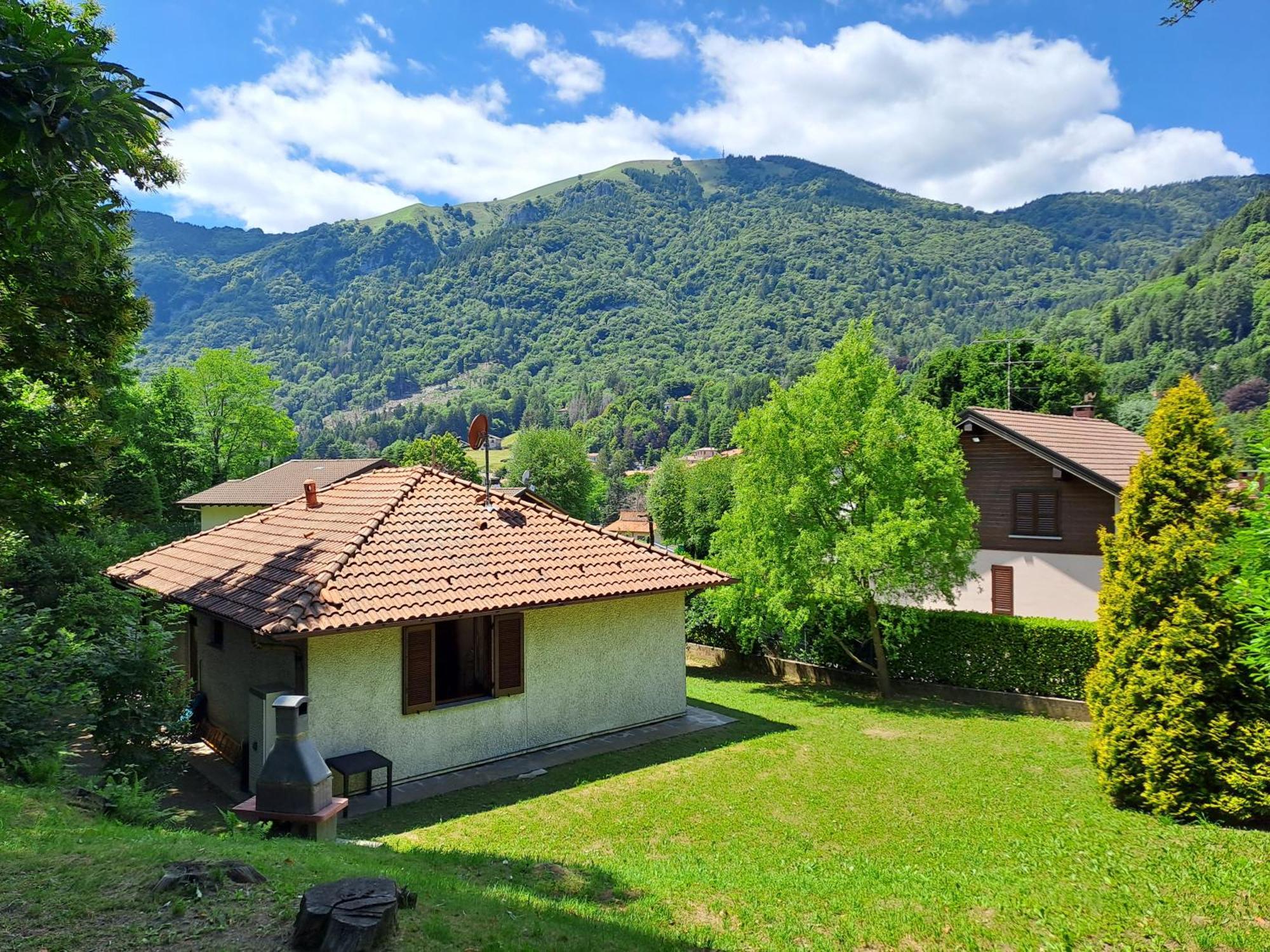 Villetta Singola Con Giardino Cottage Ghisallo Zona Bellagio Magreglio Exterior photo