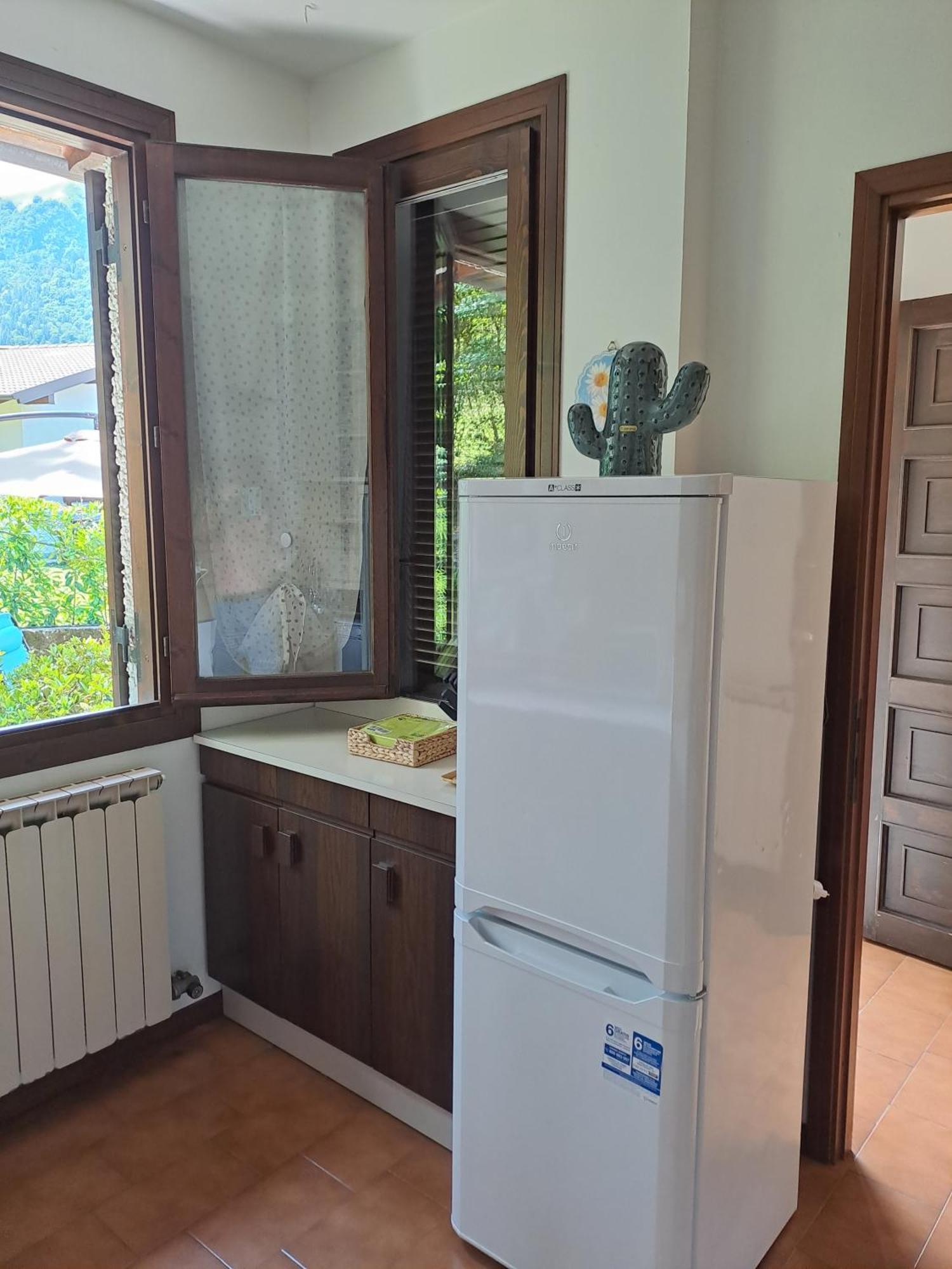 Villetta Singola Con Giardino Cottage Ghisallo Zona Bellagio Magreglio Exterior photo